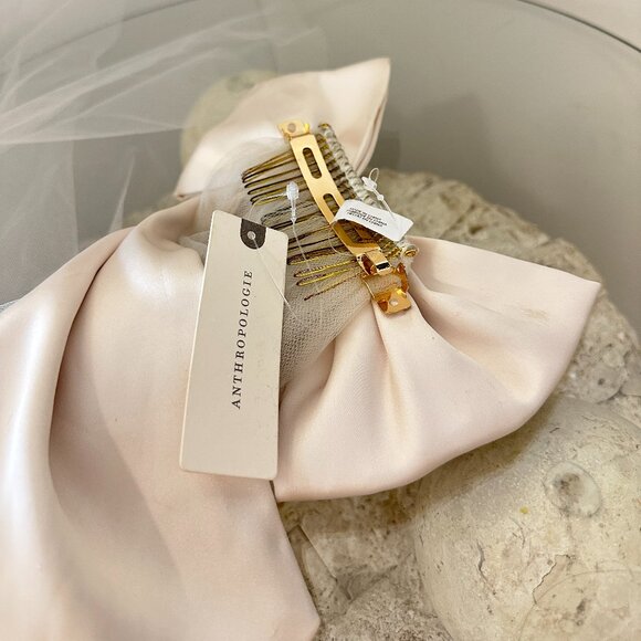 ANTHROPOLOGIE Satin Bow Veil NWT - Picture 3 of 3